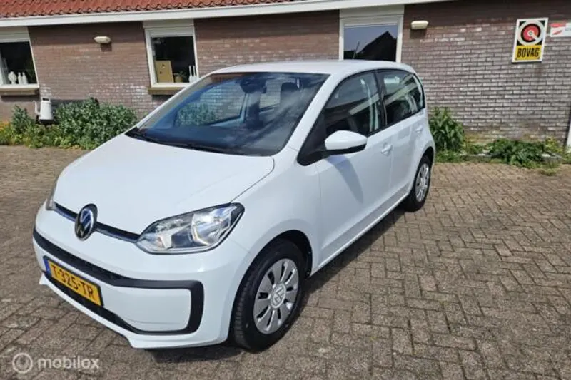 Volkswagen Up! (2023)