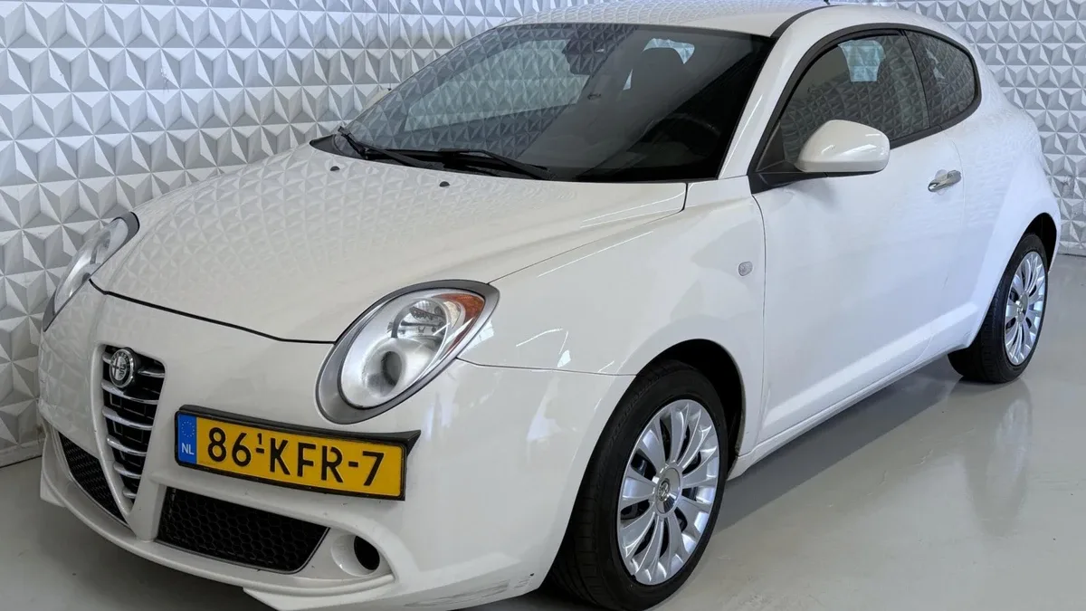Alfa Romeo Mito (2009) — foto 1