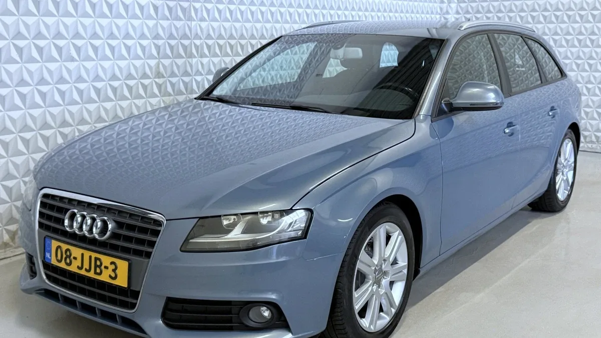 Audi A4 (2009) — foto 1