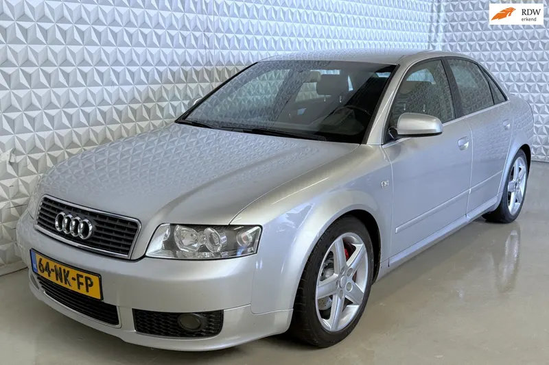 Audi A4 (2003)
