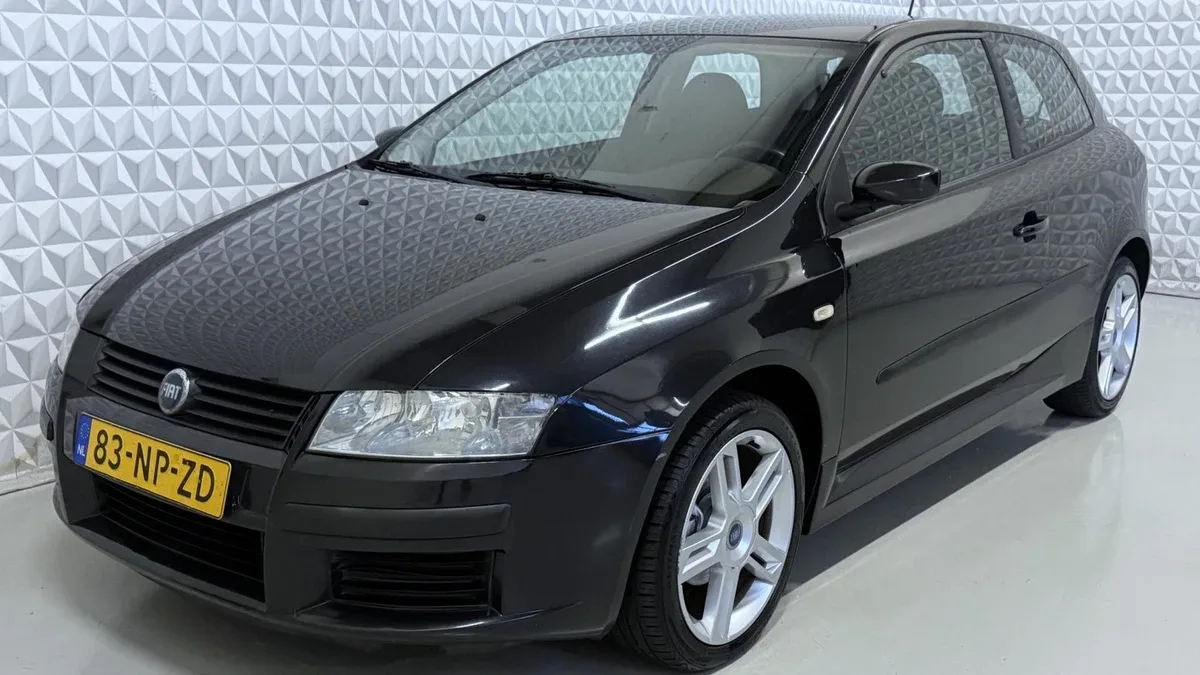 Fiat Stilo (2004) — foto 1