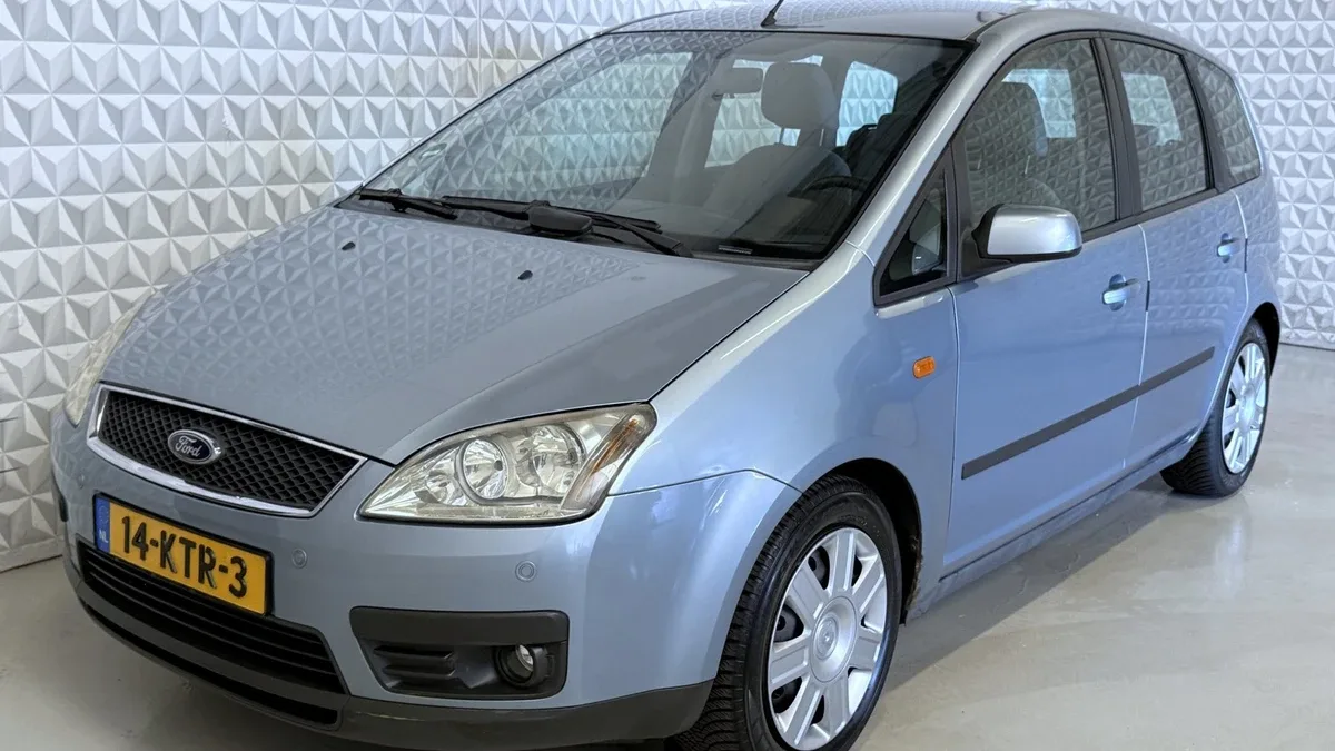 Ford Focus (2004) — foto 1