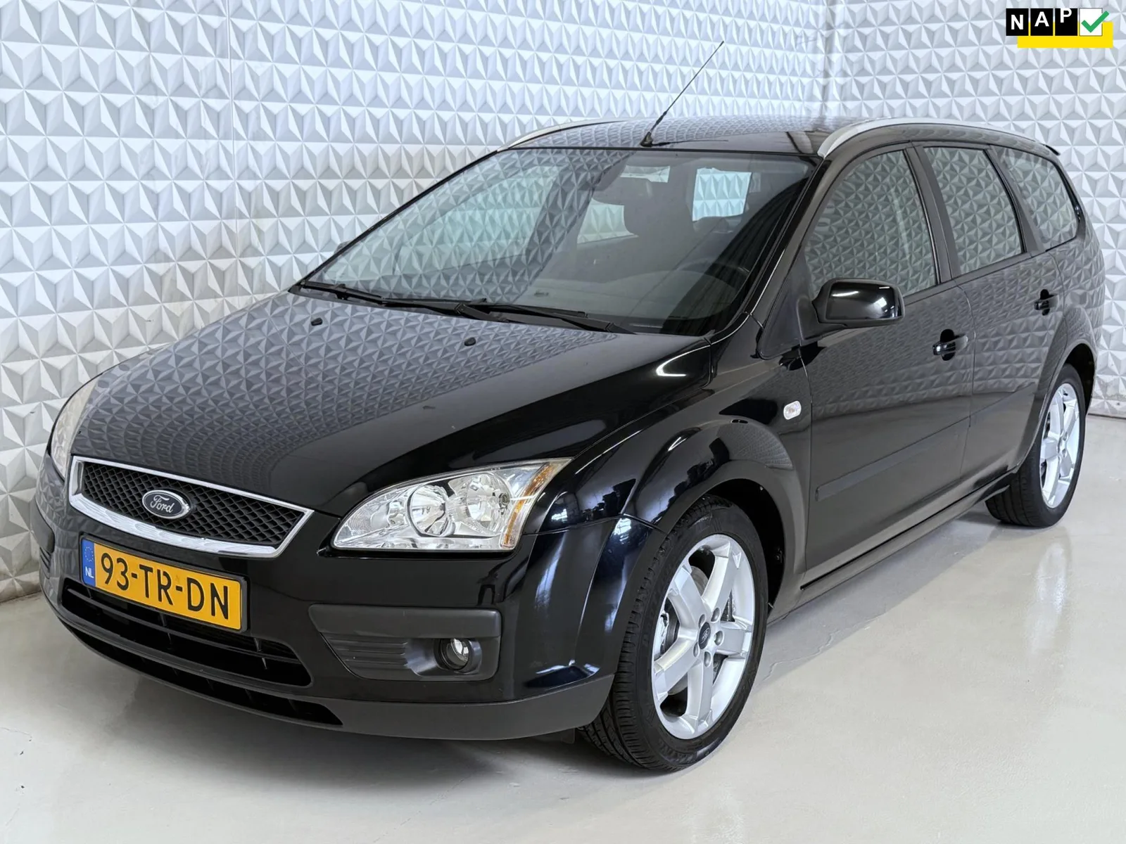 Ford Focus (2007) — foto 1