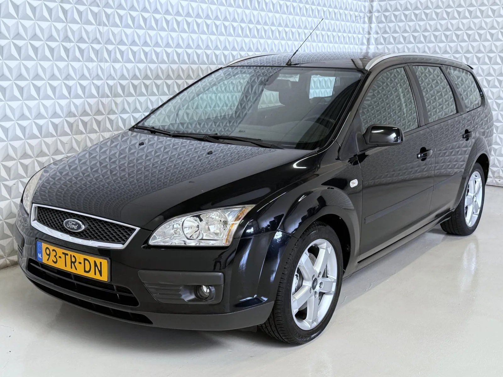 Ford Focus (2007) — foto 1