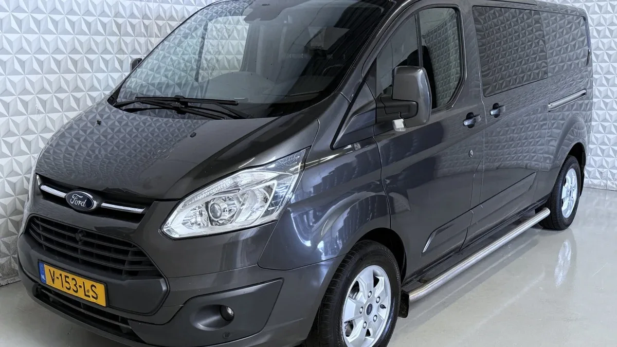 Ford Transit (2018) — foto 1