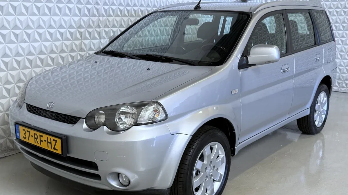 Honda CR-V (2004) — foto 1