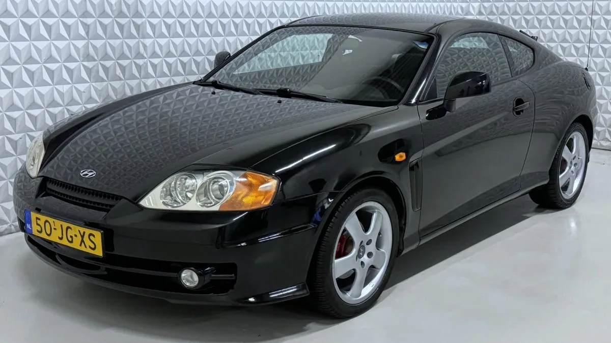 Hyundai Coupé (2002) — foto 1