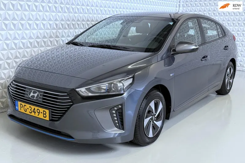 Hyundai Ioniq (2017)