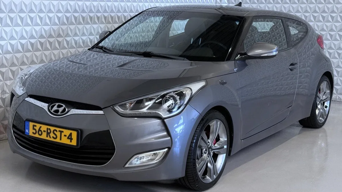 Hyundai Veloster (2011) — foto 1