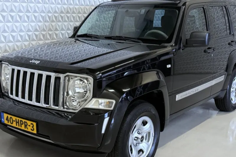 Jeep Cherokee (2009)