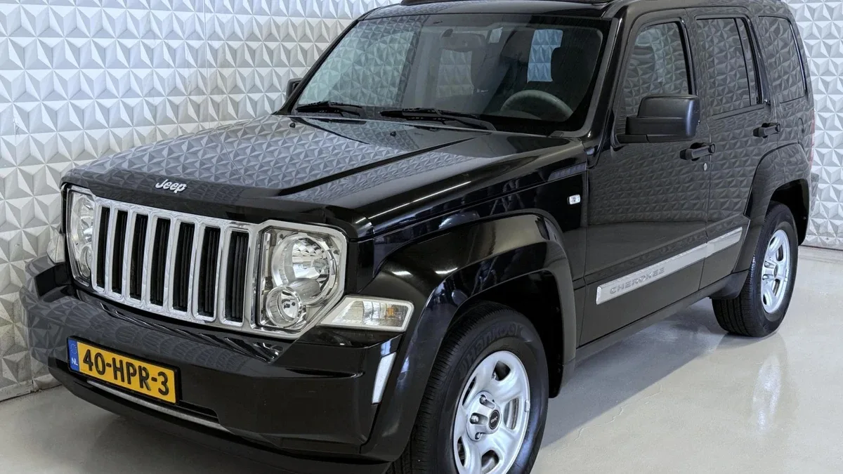 Jeep Cherokee (2009) — foto 1