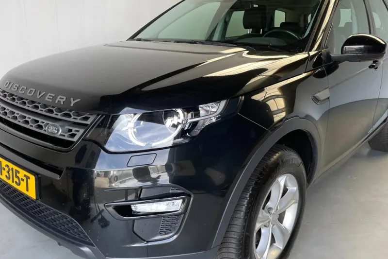Land Rover Discovery Sport (2017)
