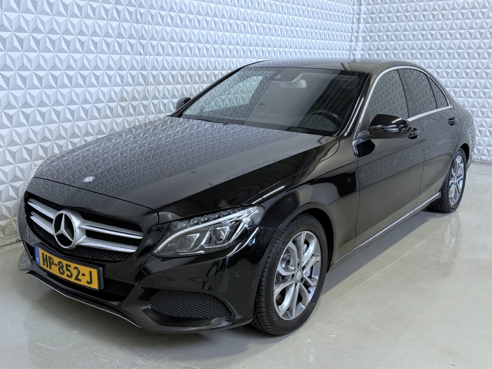 Mercedes-Benz C-Klasse (2015) — foto 1
