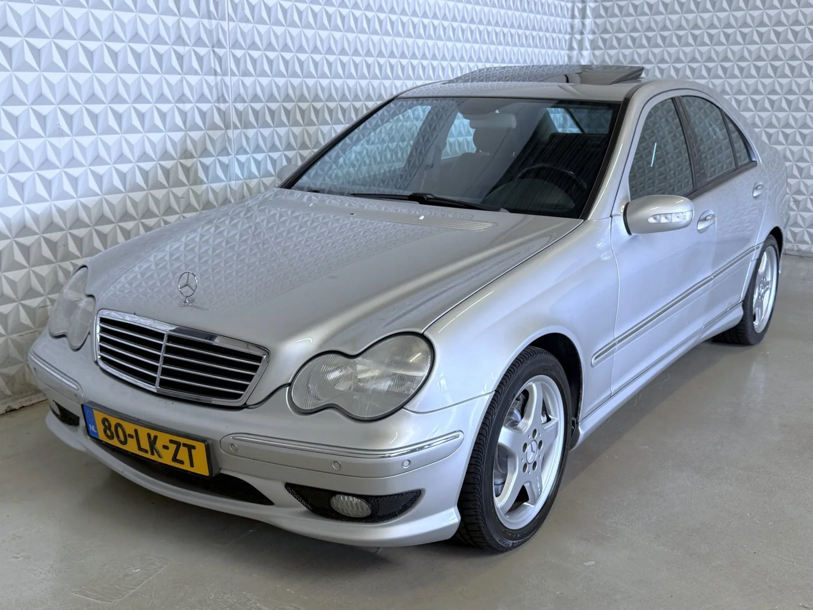 Mercedes-Benz C-Klasse (2002) — foto 1