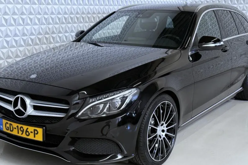 Mercedes-Benz C-Klasse (2015)