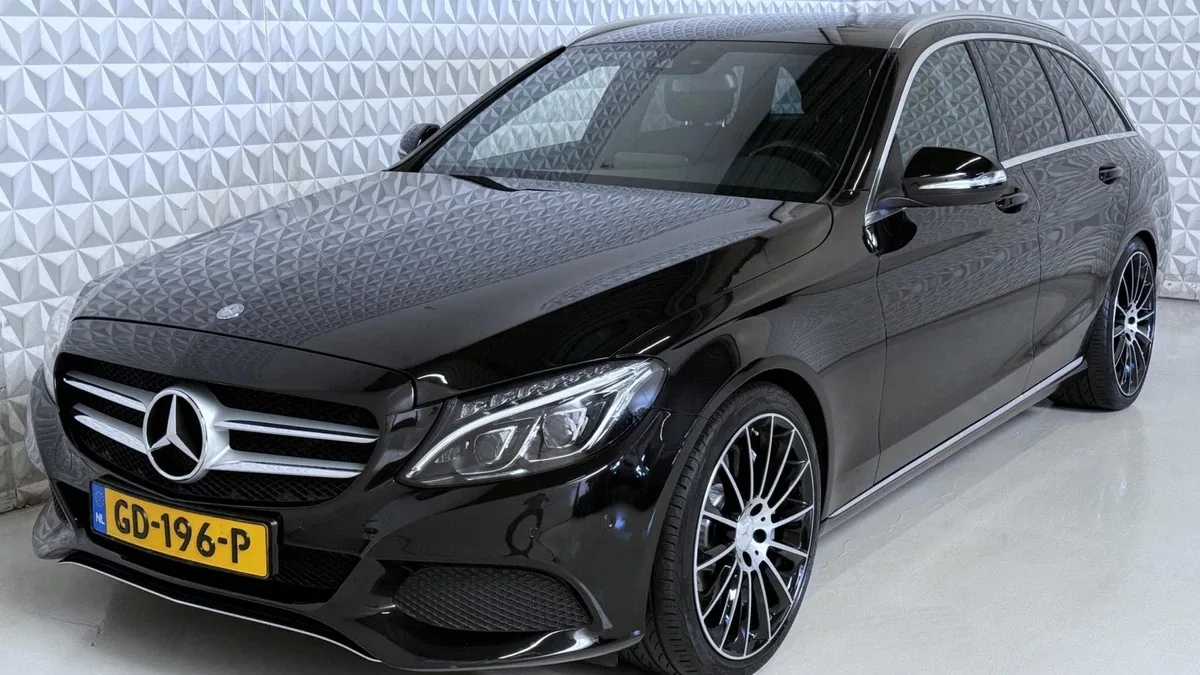 Mercedes-Benz C-Klasse (2015) — foto 1