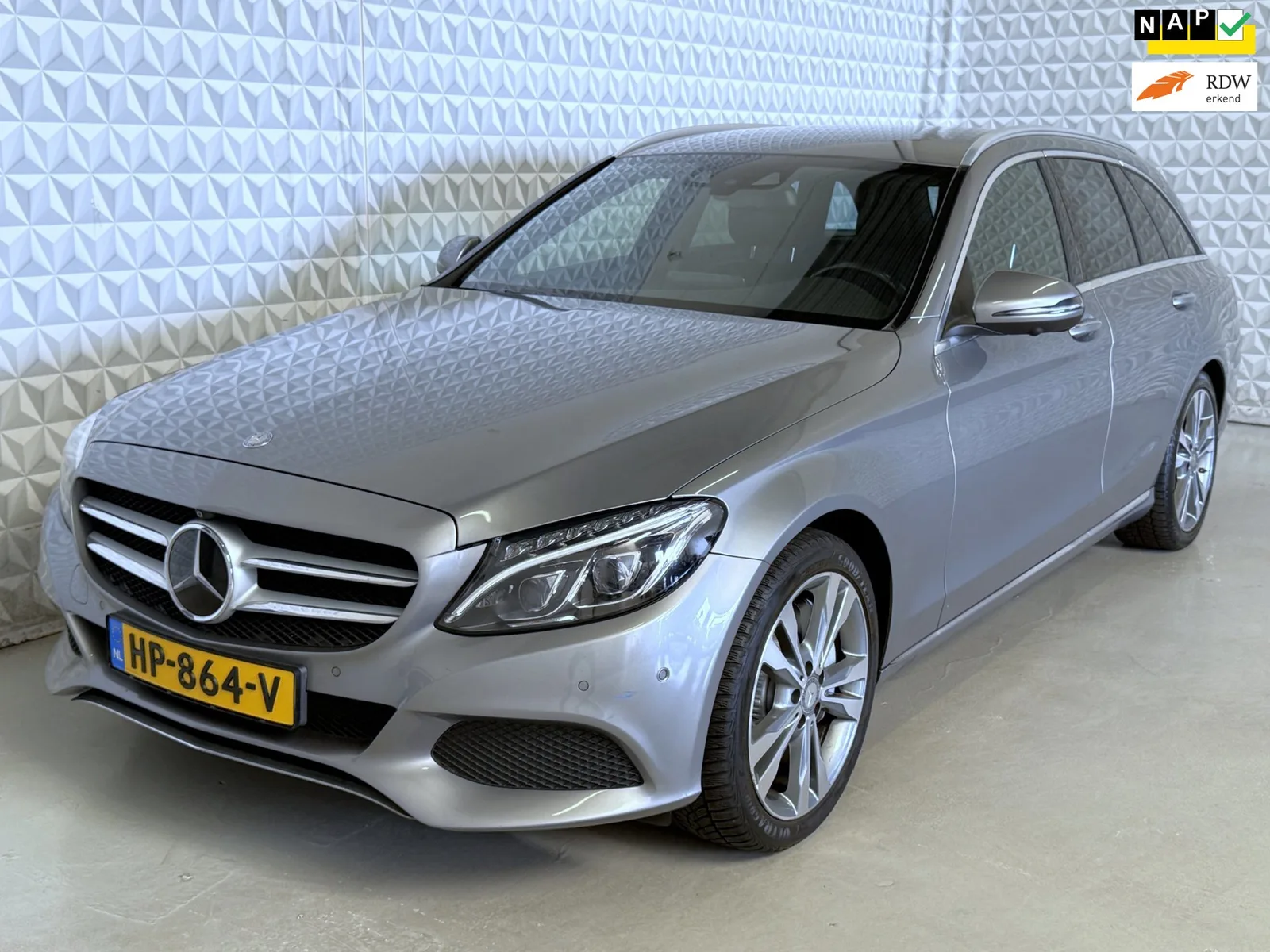 Mercedes-Benz C-Klasse (2015) — foto 1