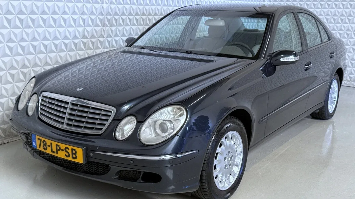 Mercedes-Benz E-Klasse (2003) — foto 1