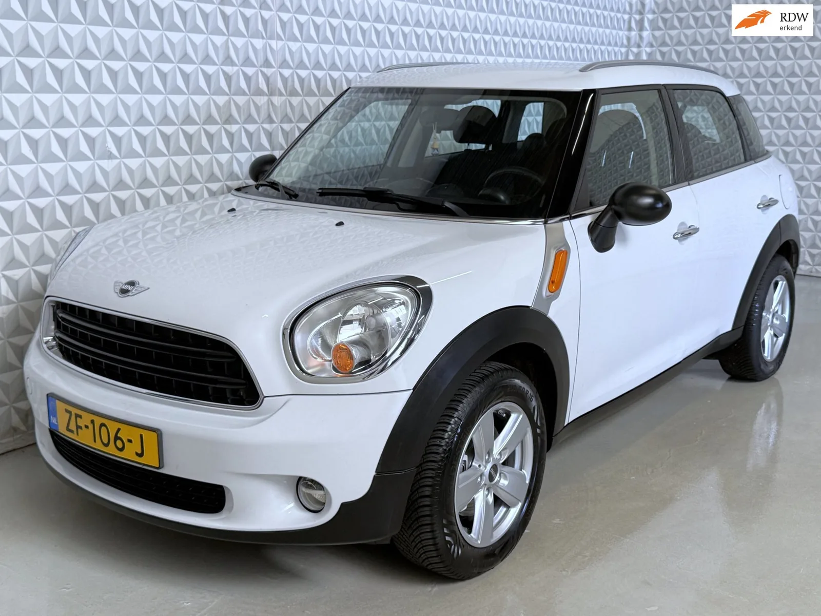 MINI Countryman (2014) — foto 1