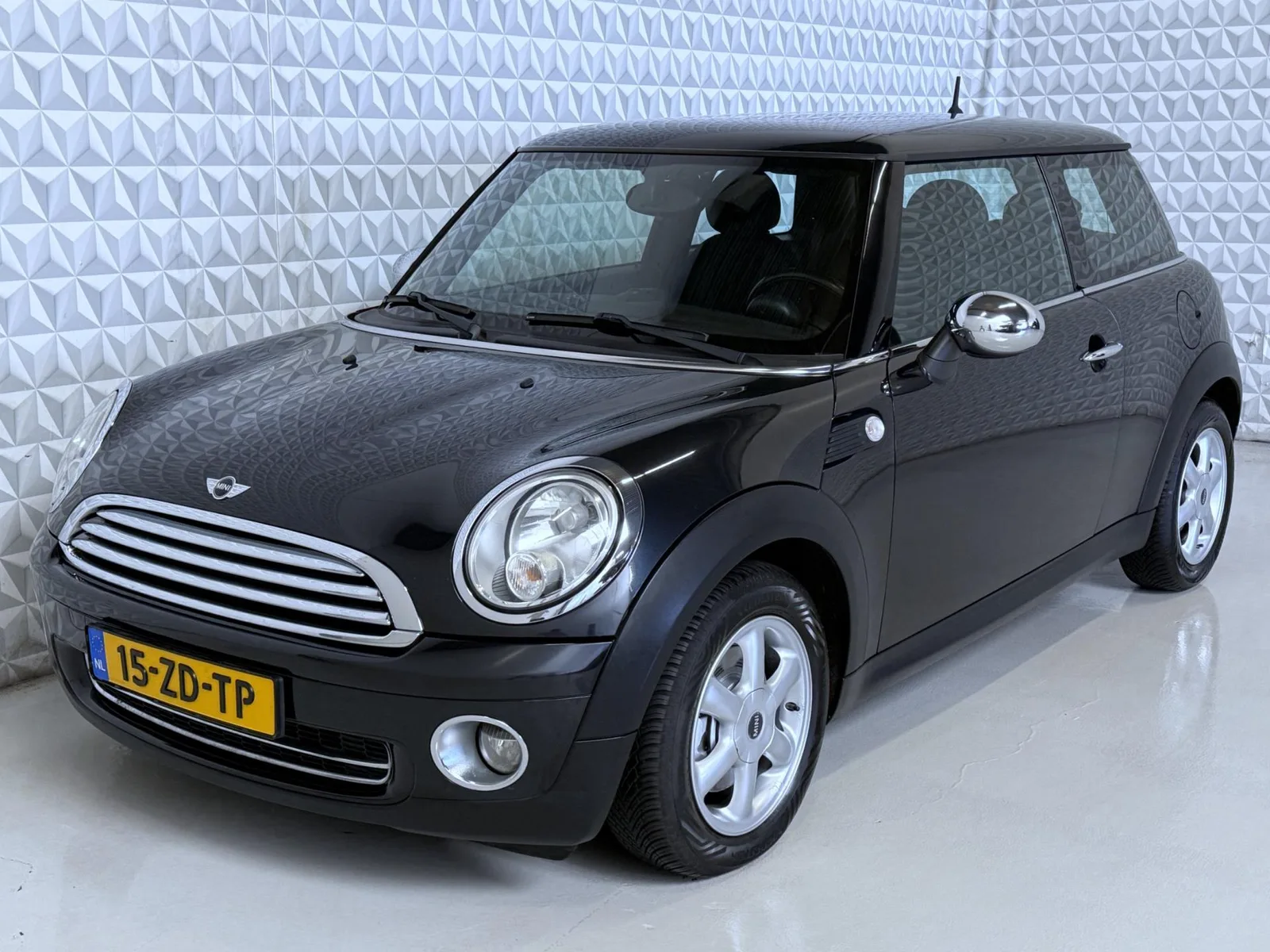 MINI  (2008) — foto 1