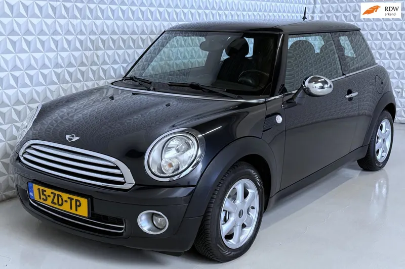 MINI  (2008)