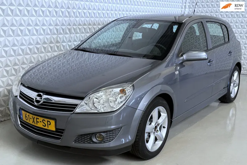 Opel Astra (2007)