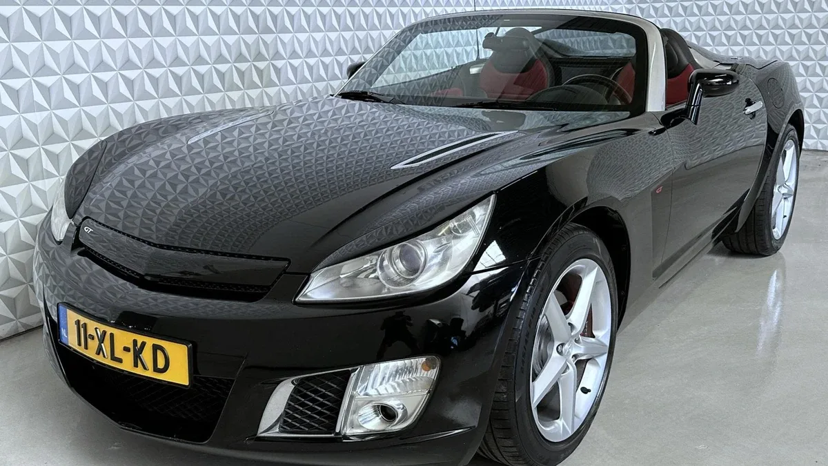 Opel GT (2007) — foto 1