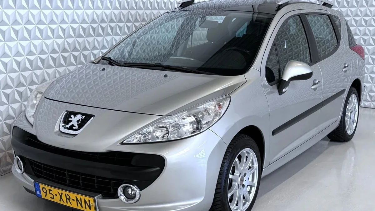 Peugeot 207 (2007) — foto 1