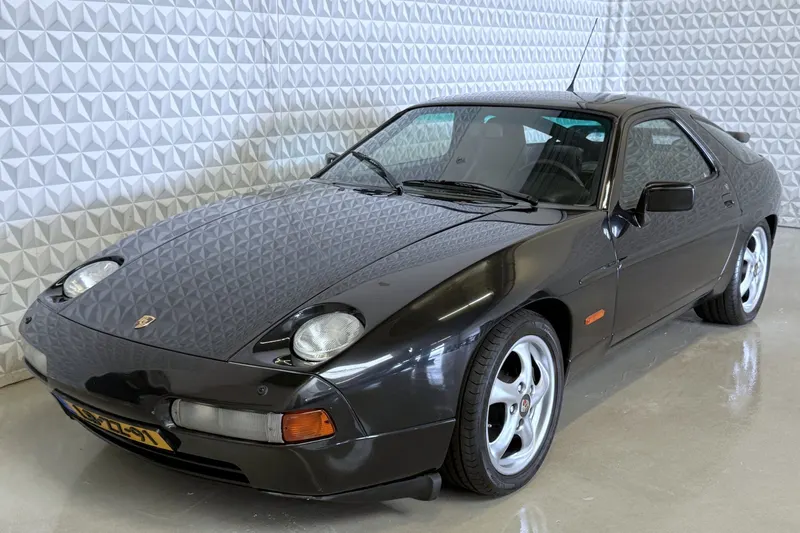 Porsche 928 (0)