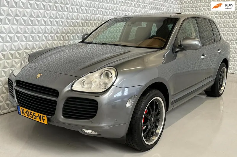 Porsche Cayenne (2006)