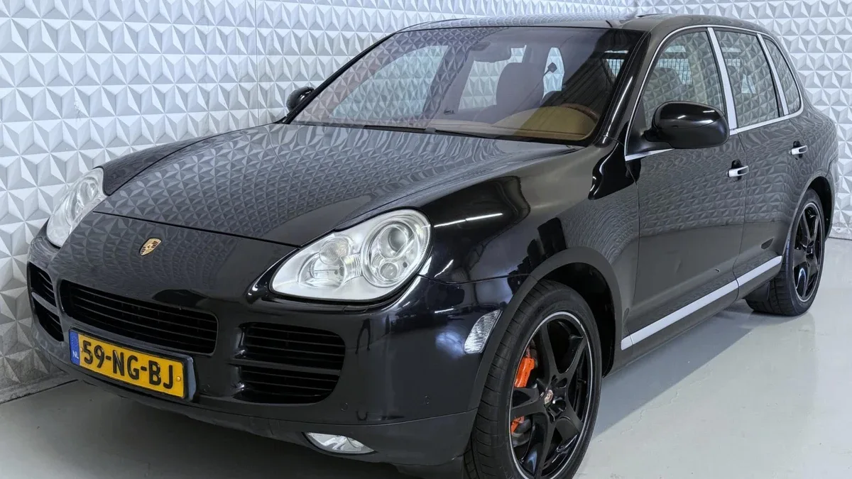 Porsche Cayenne (2003) — foto 1