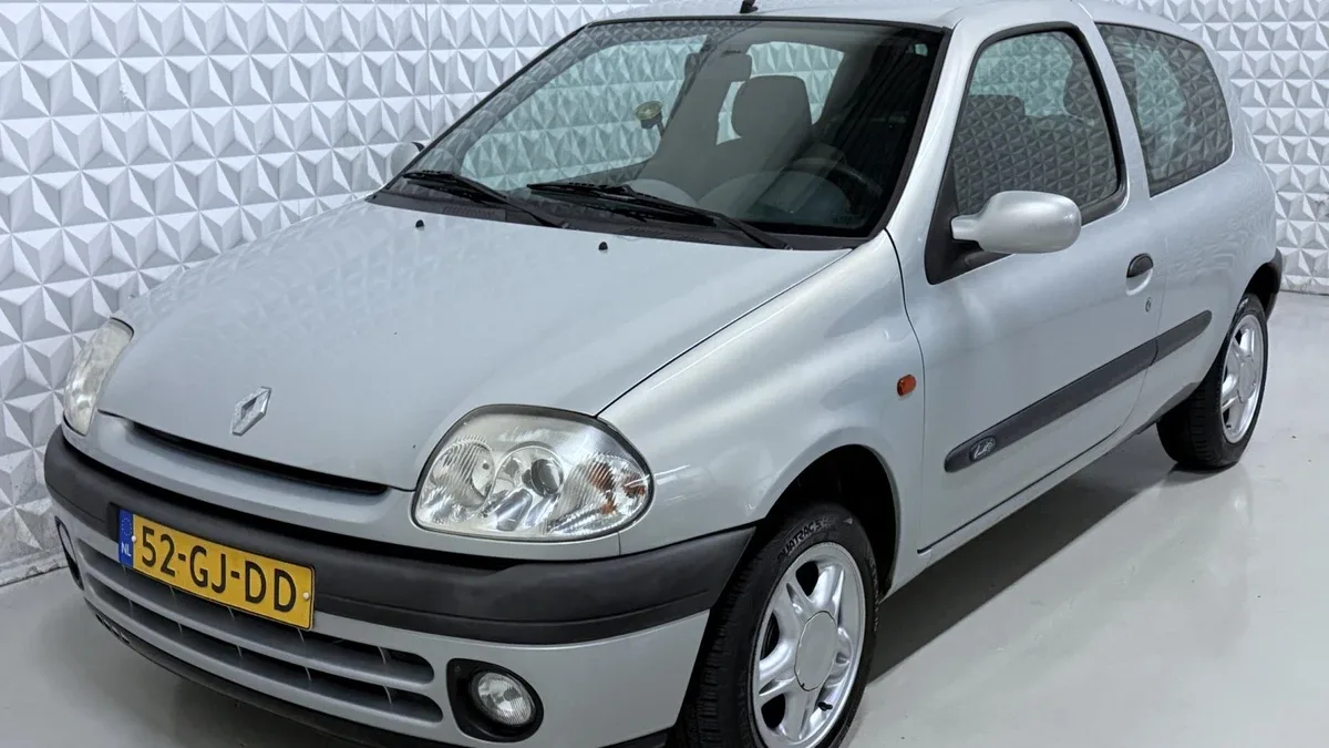 Renault Clio (2000) — foto 1