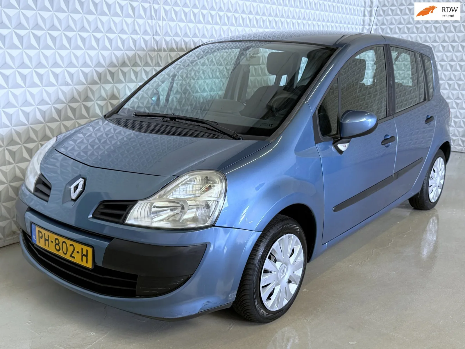 Renault Grand (2009) — foto 1