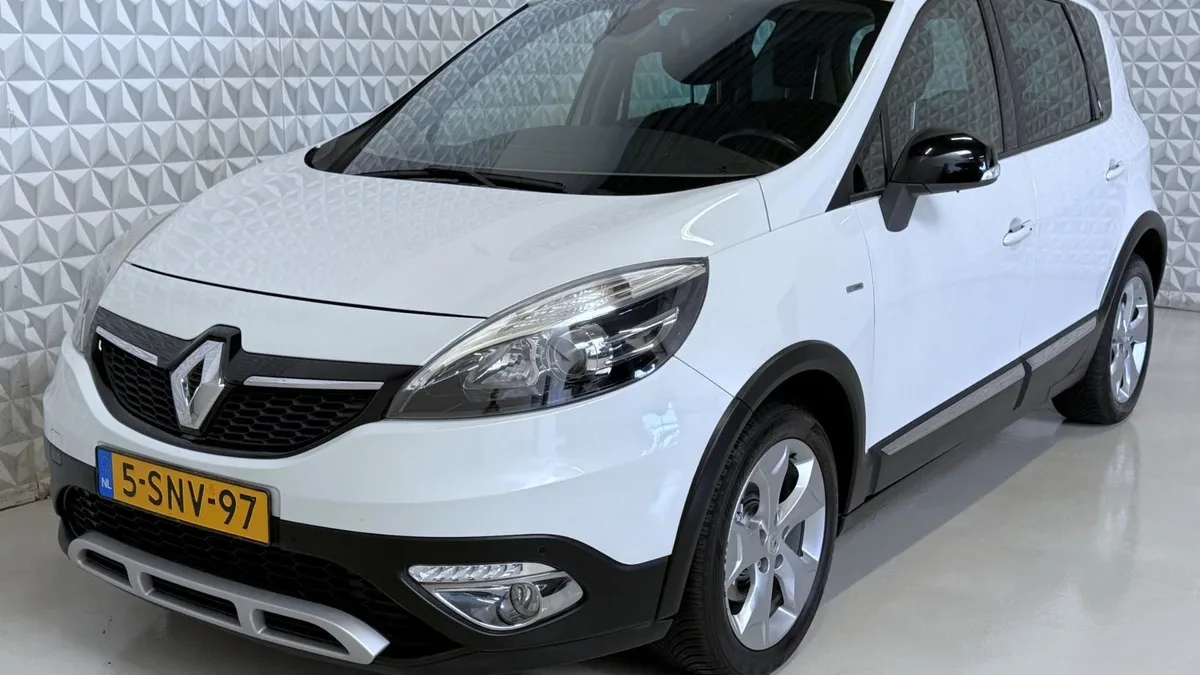 Renault Scénic (2013) — foto 1