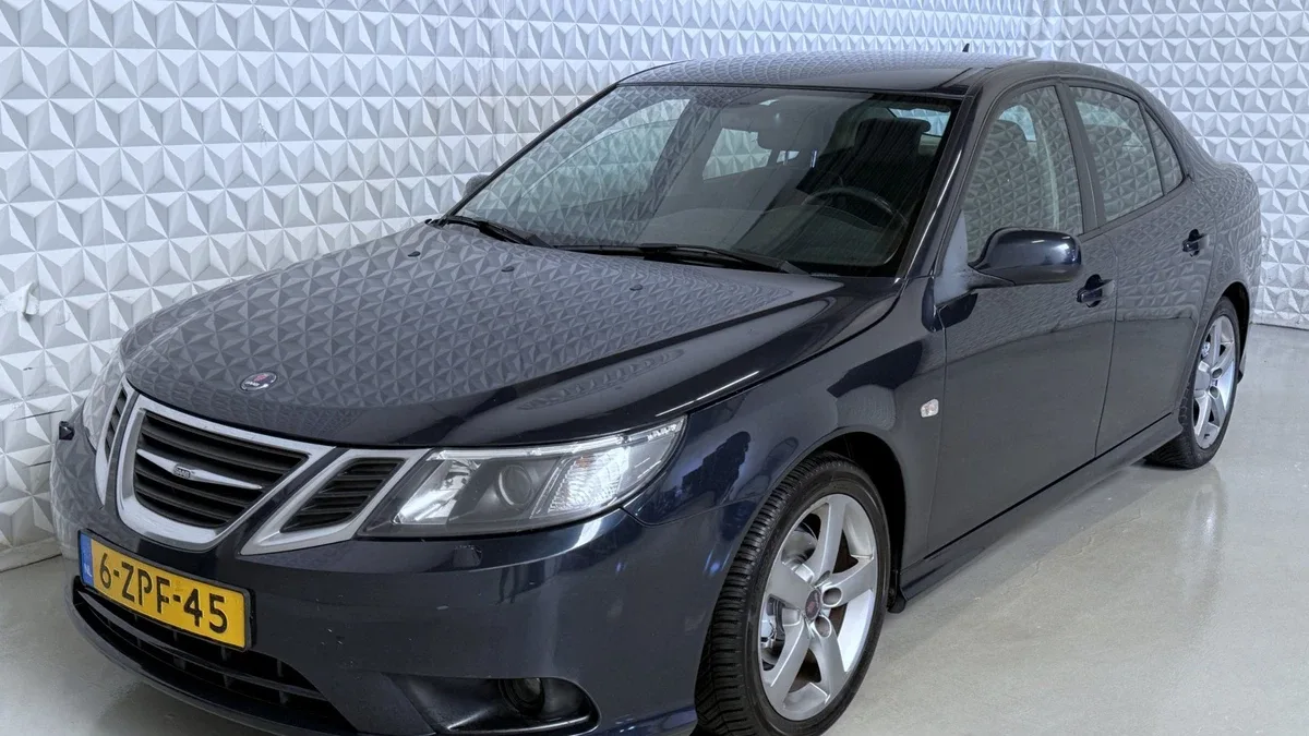 Saab 9-3 (2011) — foto 1