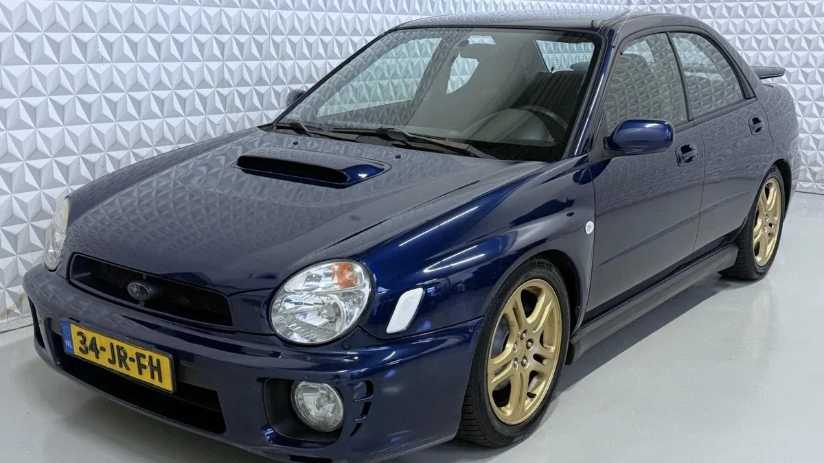 Subaru Impreza (2002) — foto 1