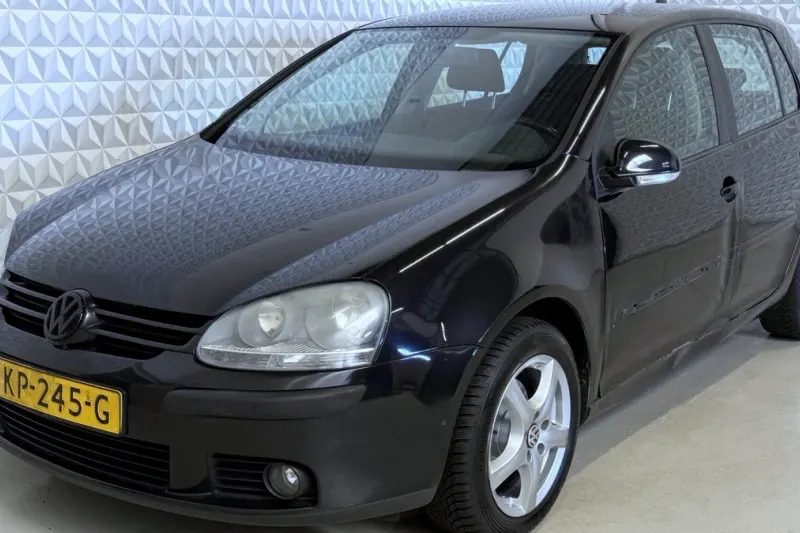 Volkswagen Golf (2007)