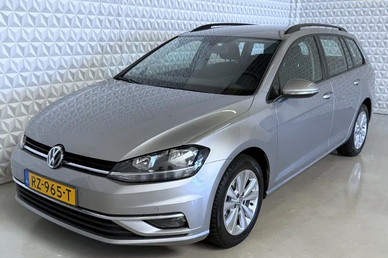 Volkswagen Golf (2018)