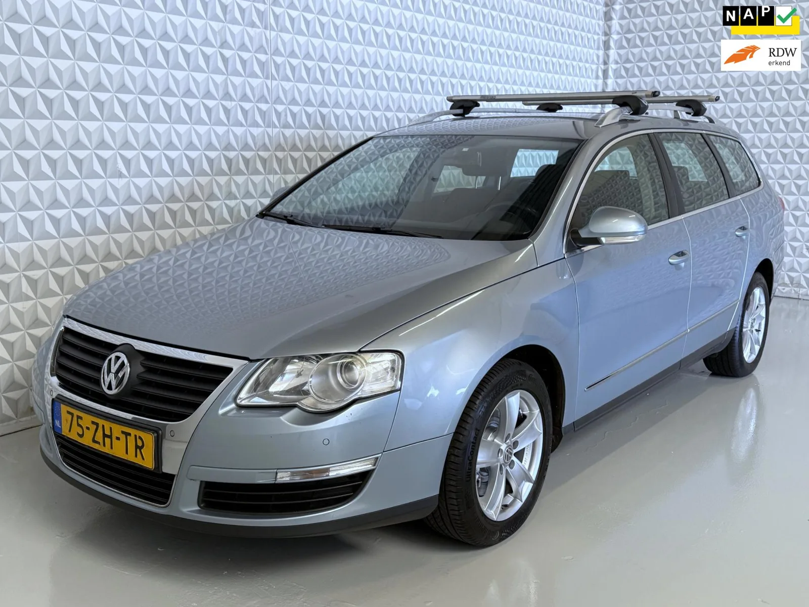 Volkswagen Passat (2008) — foto 1