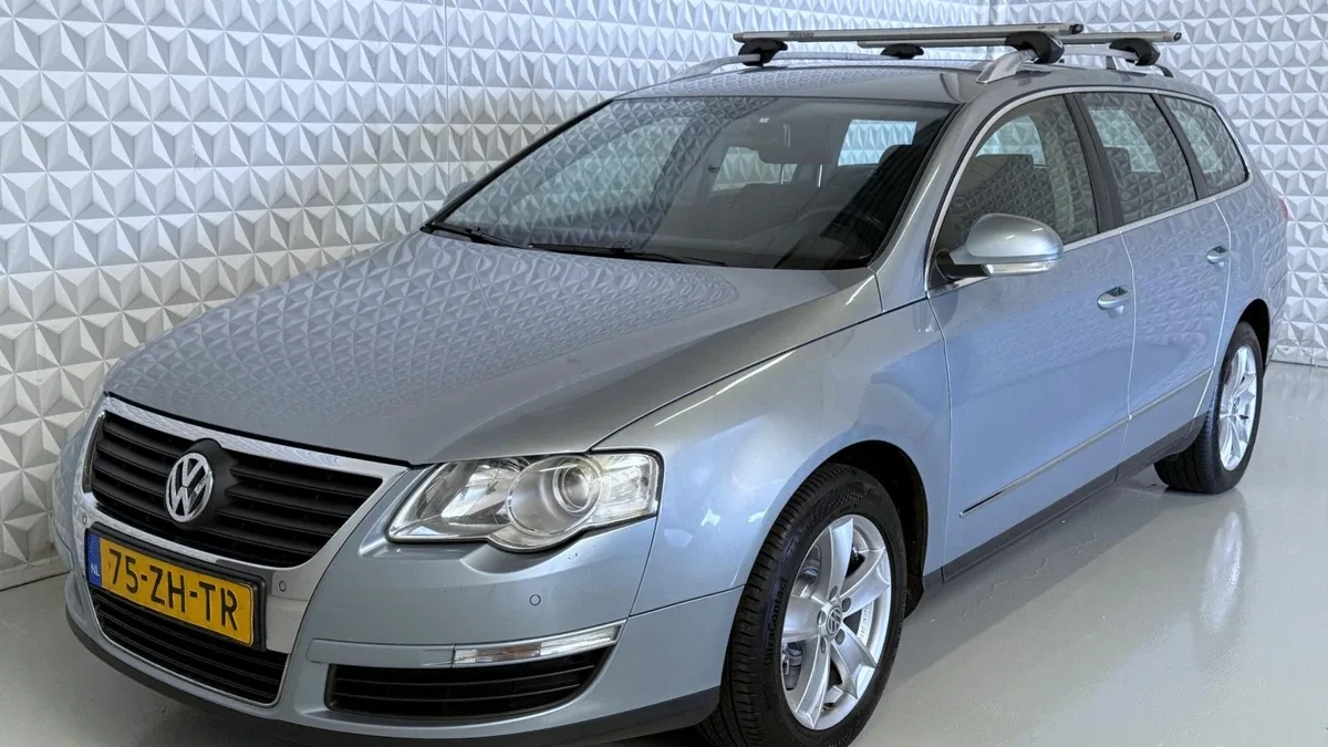 Volkswagen Passat (2008) — foto 1