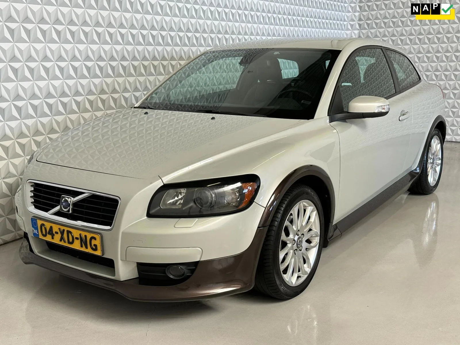 Volvo C30 (2007) — foto 1