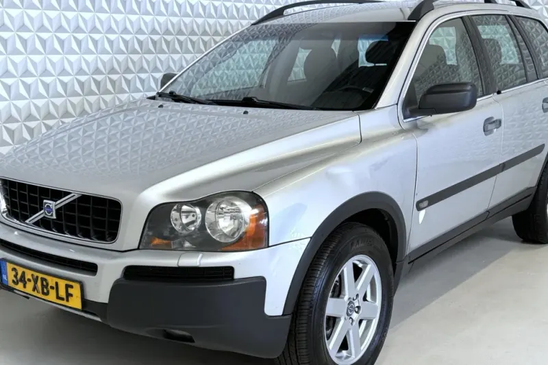 Volvo XC90 (2003)