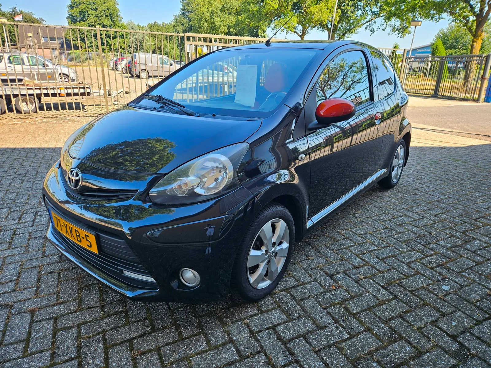 Toyota Aygo (2012) — foto 1