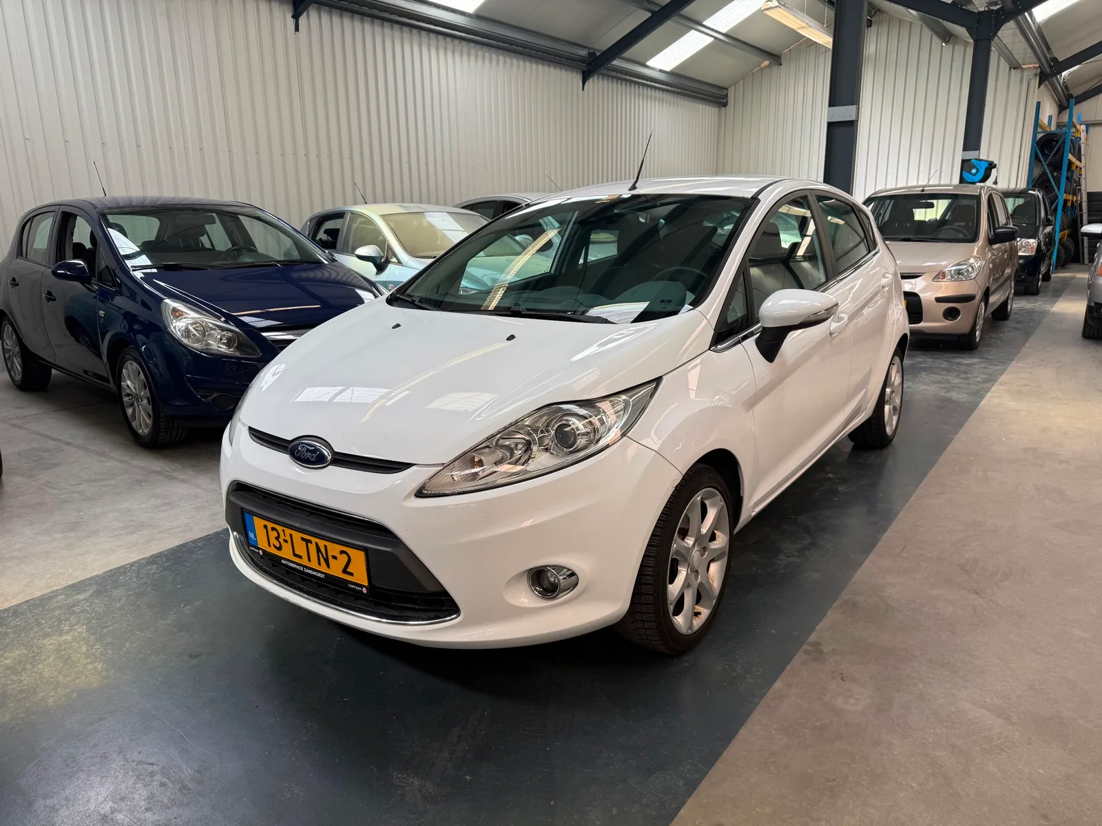 Ford Fiesta (2010) — foto 1