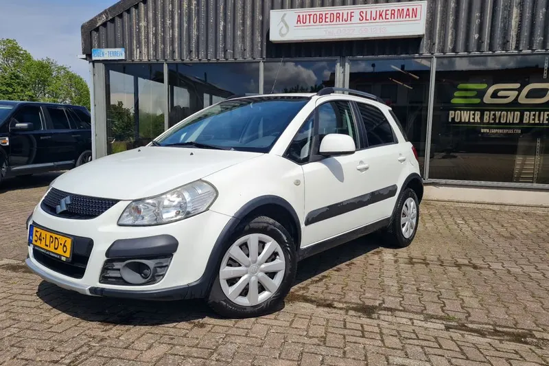 Suzuki SX4 (2010)