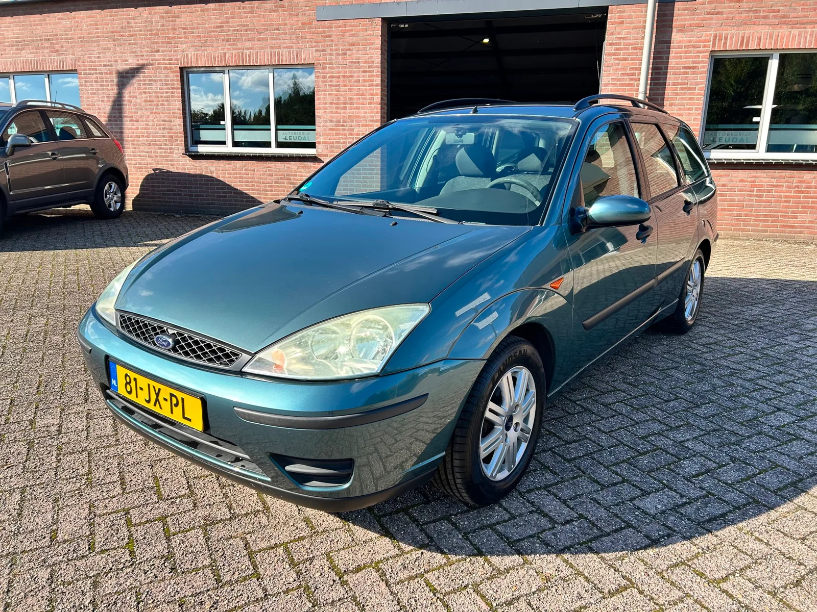 Ford Focus (2002) — foto 1