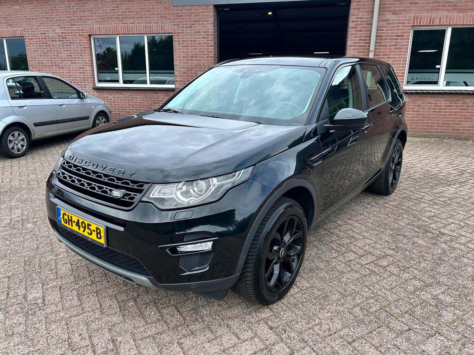 Land Rover Discovery Sport (2015) — foto 1