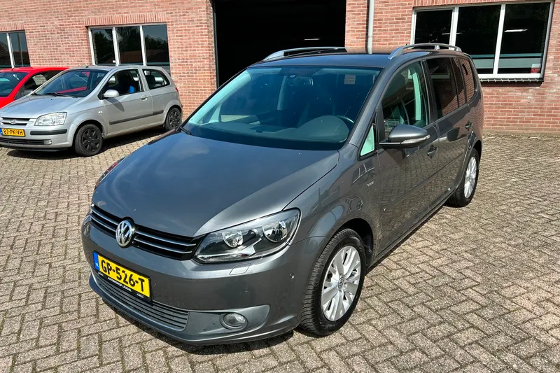 Volkswagen Touran (2014)