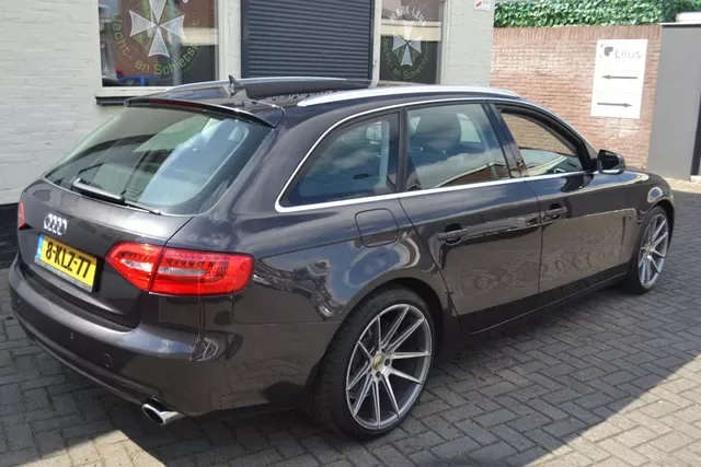 Audi A4 (2013) — foto 1