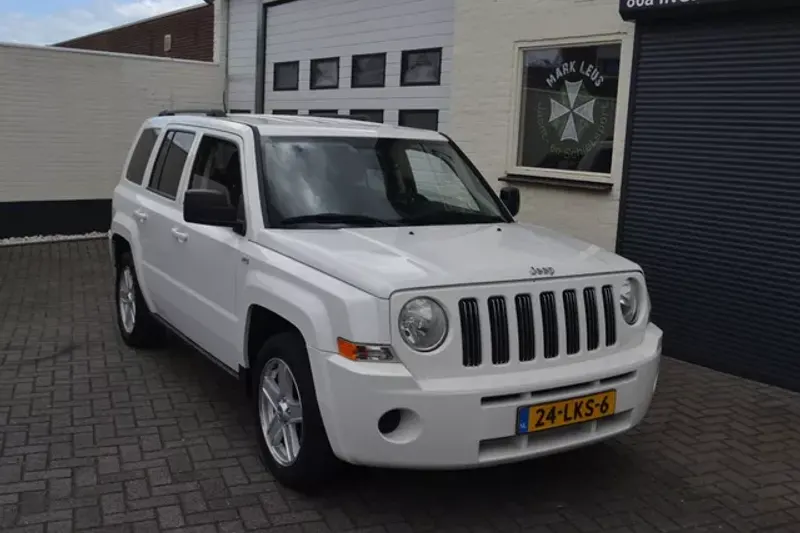 Jeep Patriot (2010)